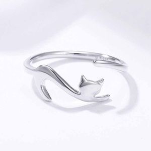 Stretching Kitty Ring